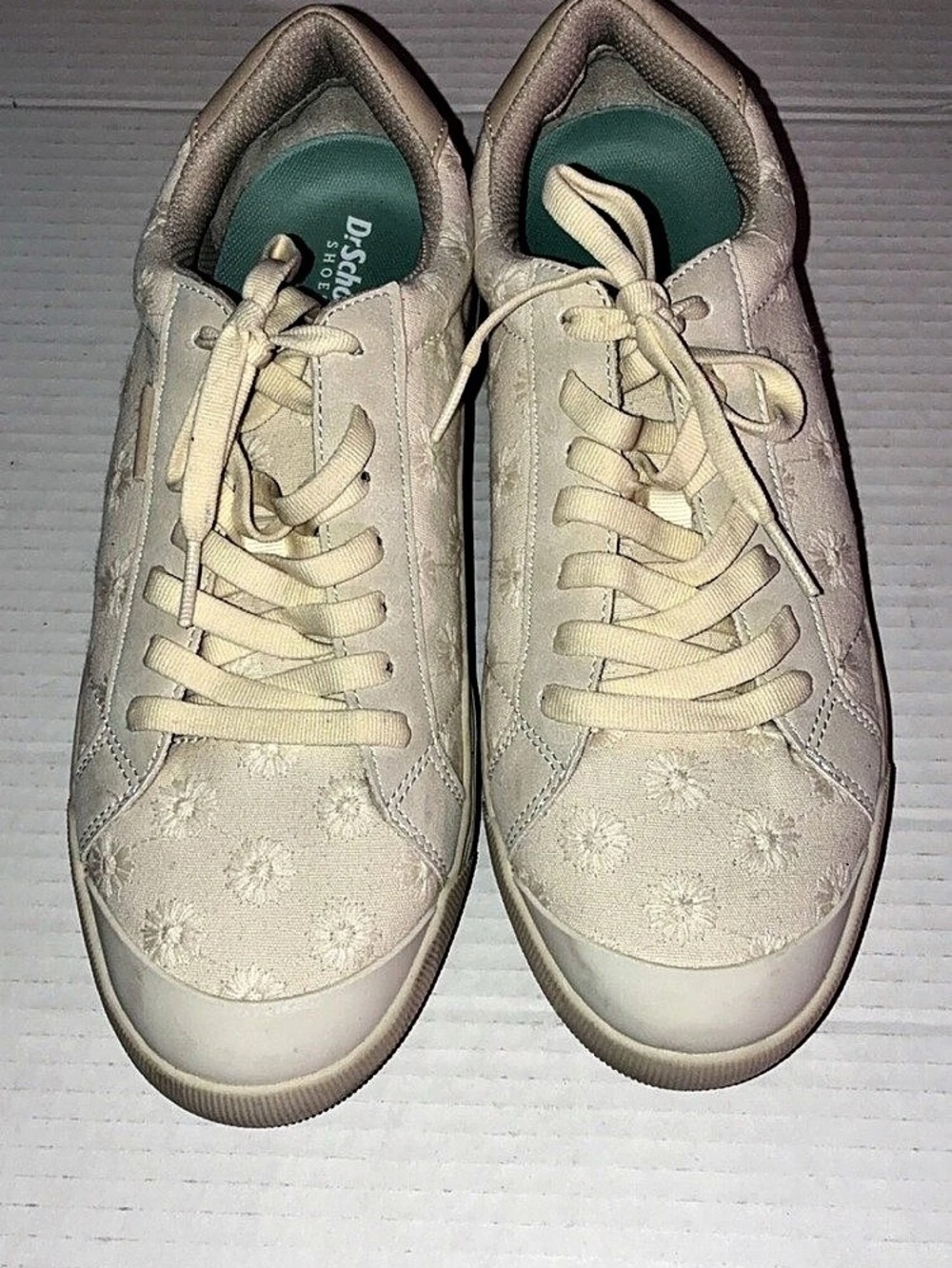 Dr Scholls Floral Sneakers in Cream